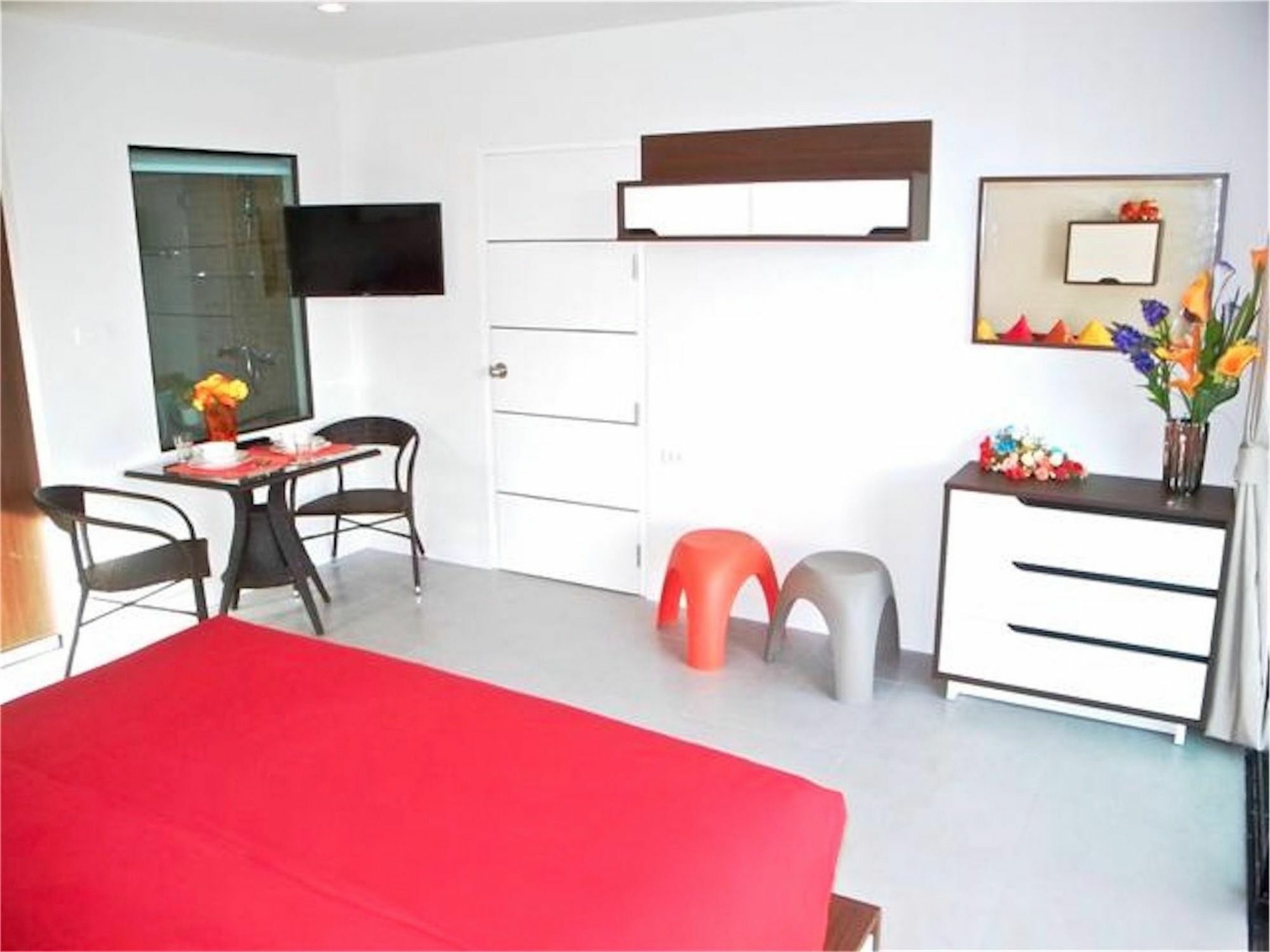 Bliss Patong 2 Bedrooms Apartment Exterior photo